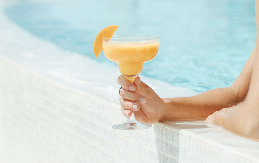 A fruity cocktail with garnish